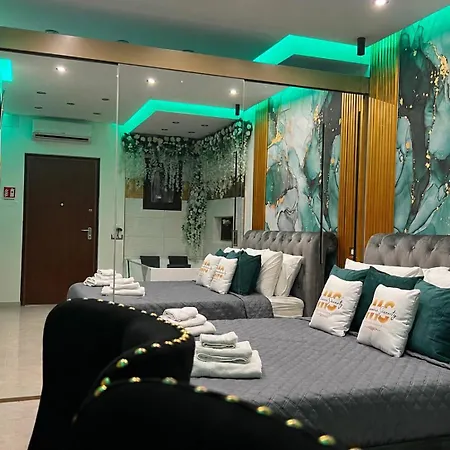 Гостевой дом Politeama Jacuzzi Centro