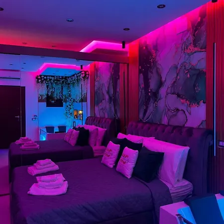 Politeama Jacuzzi Centro Гостевой дом Палермо