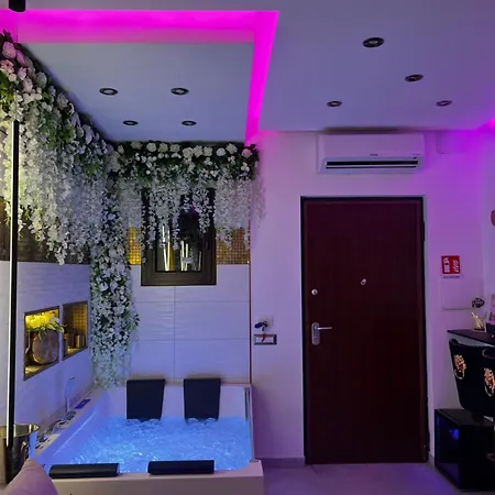 Politeama Jacuzzi Centro Pensión *